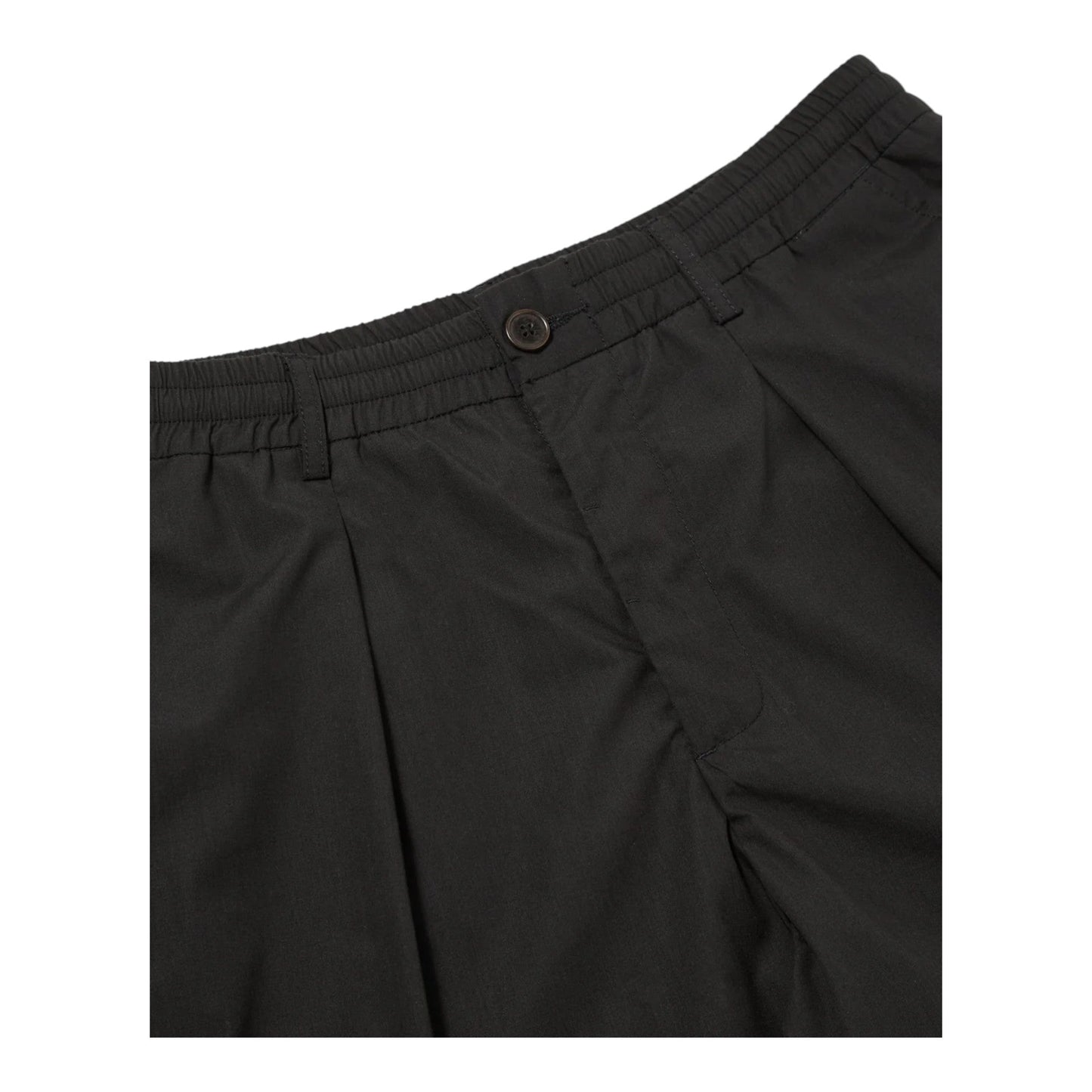 Bermuda Universal Works Pleated Track Short - Black - Bermuda di Universal Works | Francis Concept