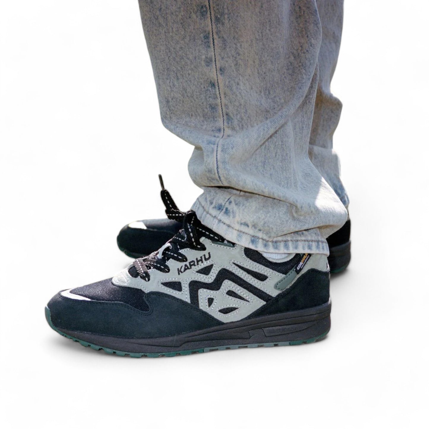 Scarpe Karhu Legacy 96 - Caviar/Abbey Stone Francis Concept