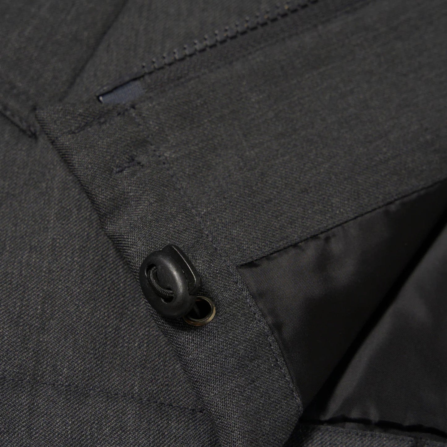 Giacca Universal Works Padded Club Jacket Travel Suiting - Charcoal - Giacca di Universal Works | Francis Concept